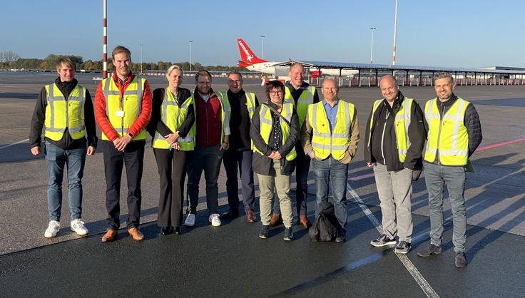 Delegation aus der Region Leine-Weser besucht Airport Groningen